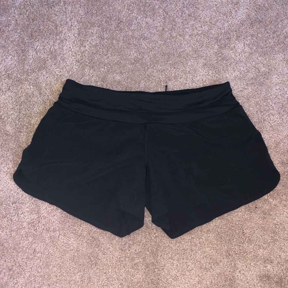 Lululemon Shorts Size 8